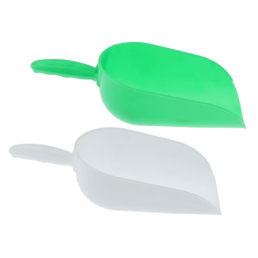 Pigeon Chicken Feeding Food  Scoop Hand Shovel for Bird Chicken Goose Green