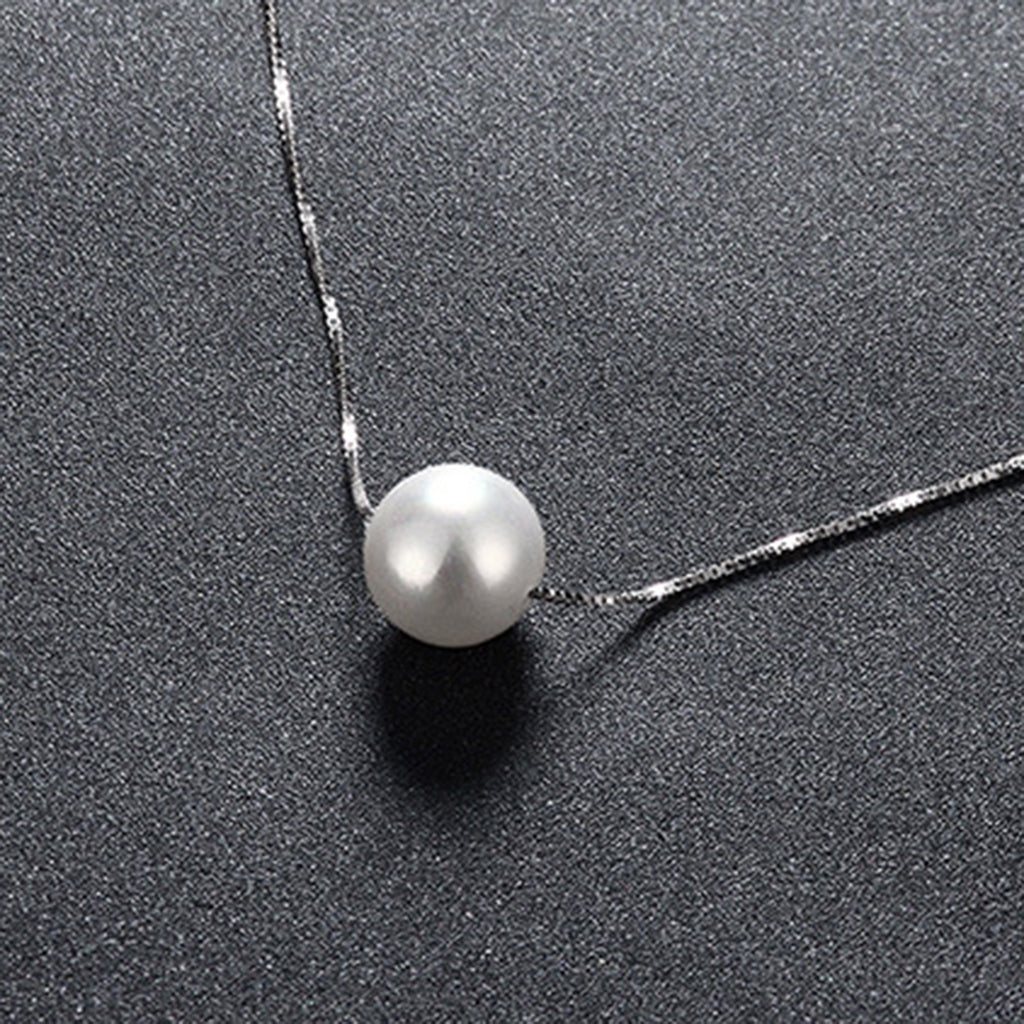 White Pearl Pendant Necklace Silver