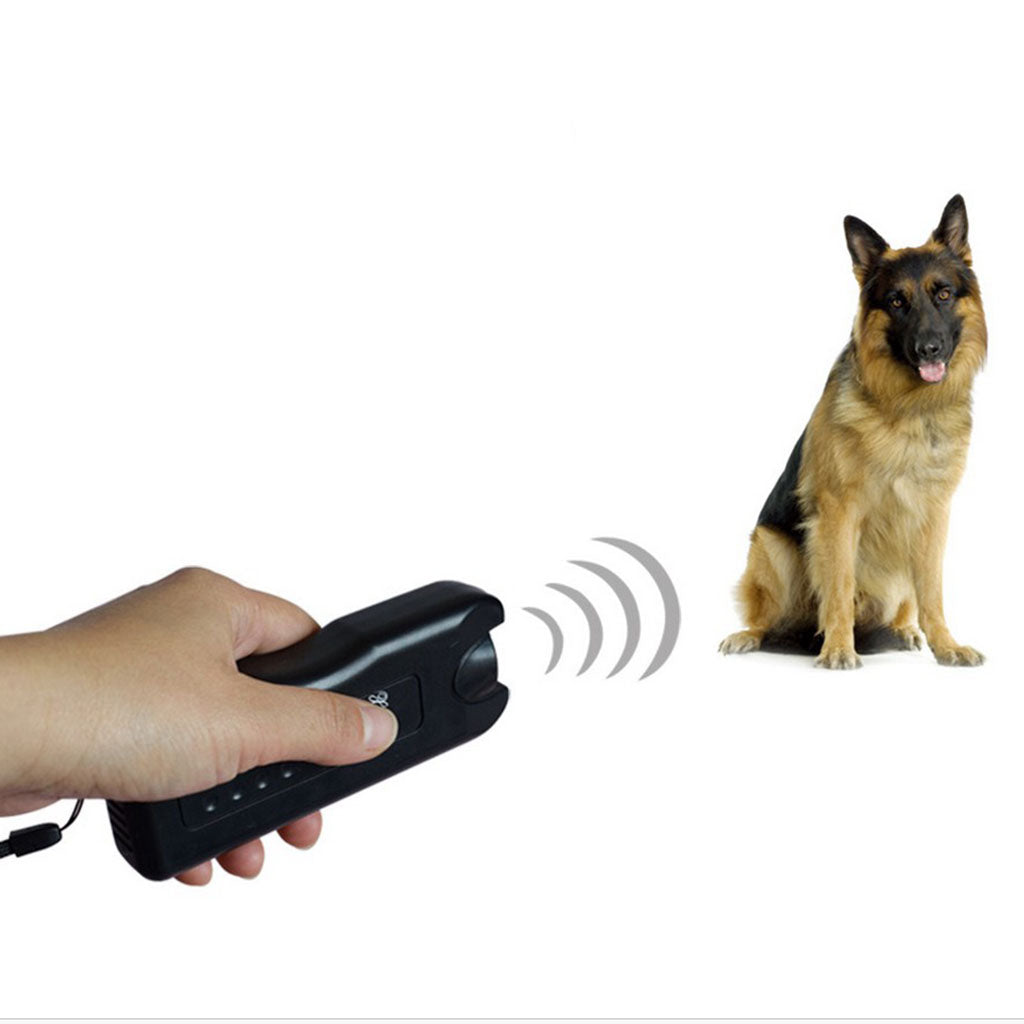 Plastic Indoor Outdoor Ultrasonic Pet Dog Bark Controller Repeller Black