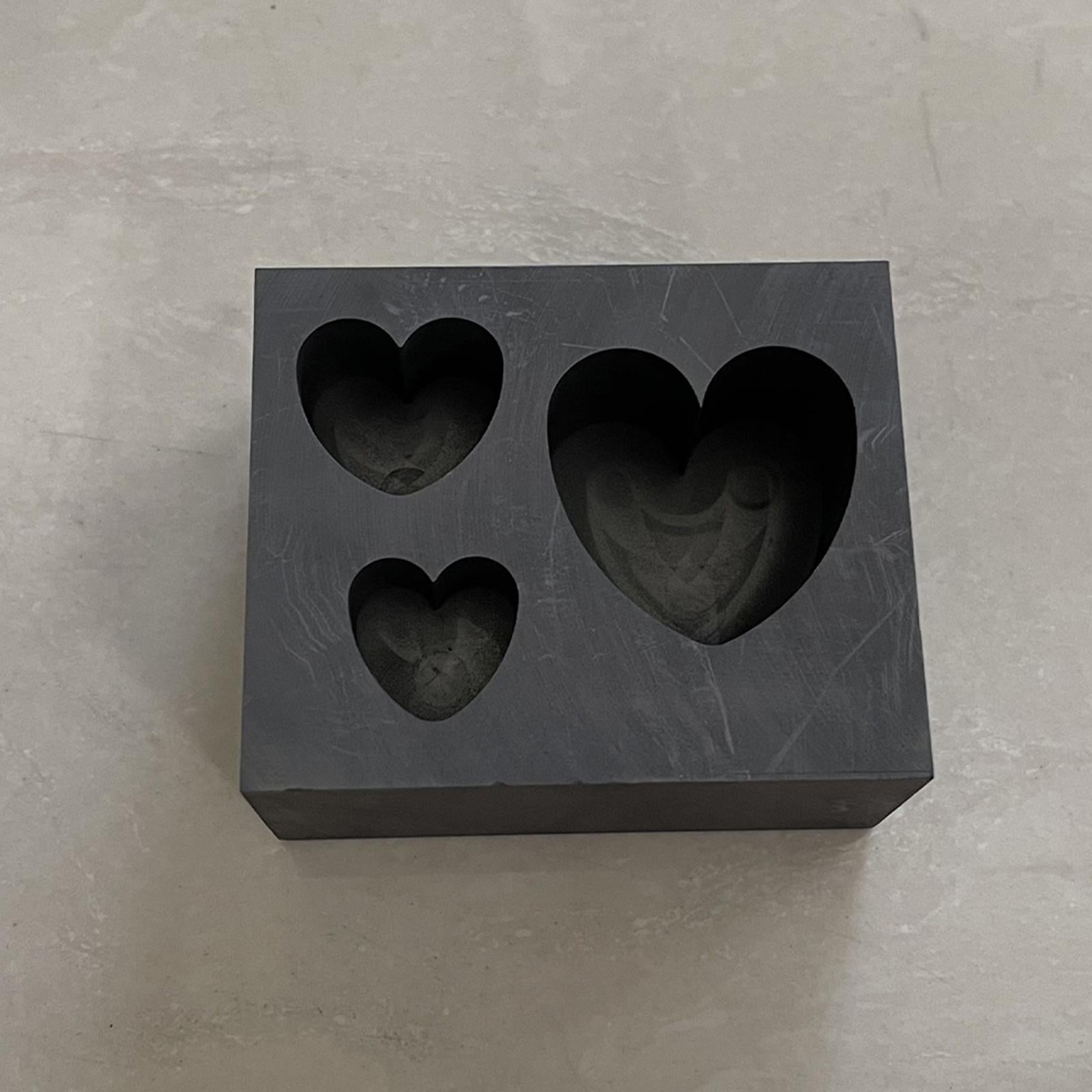 Graphite Ingot Mold Crucible for Melting Scrap Copper Jewelry  3 Hearts