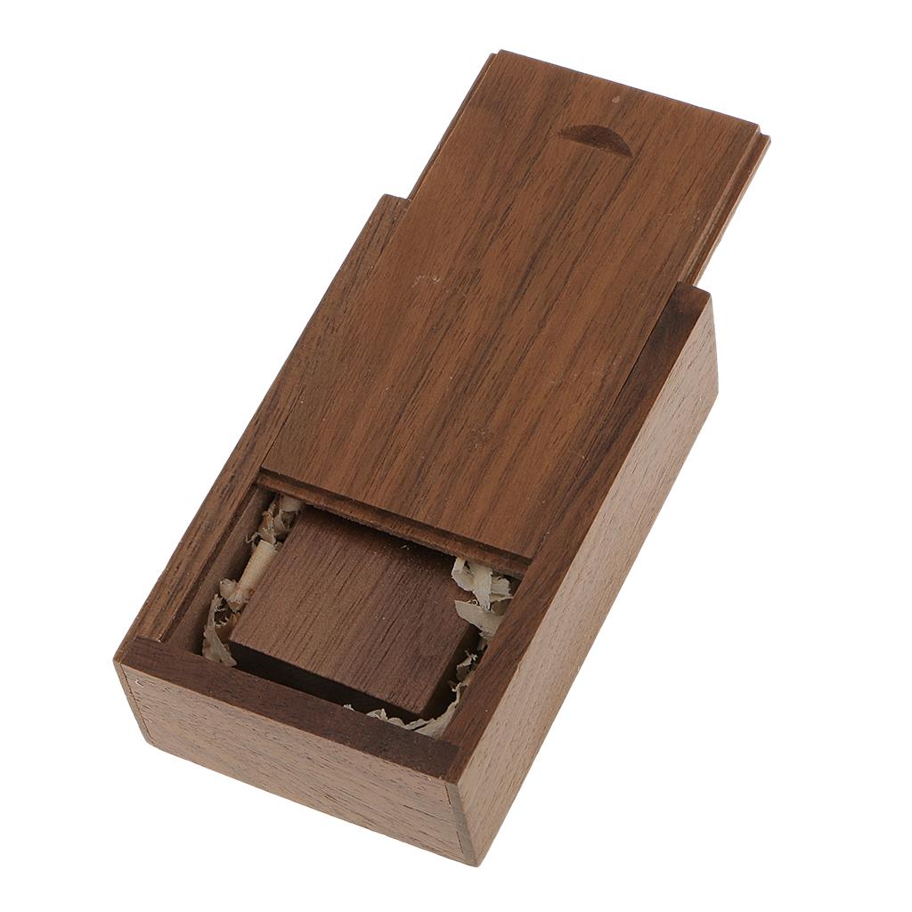 16GB Walnut Wood USB 2.0 Memory Stick Flash Drive with Wooden Box