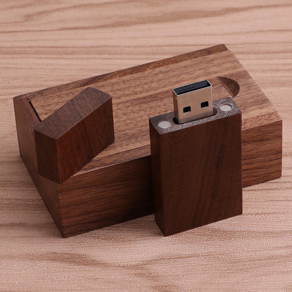 16GB Walnut Wood USB 2.0 Memory Stick Flash Drive with Wooden Box