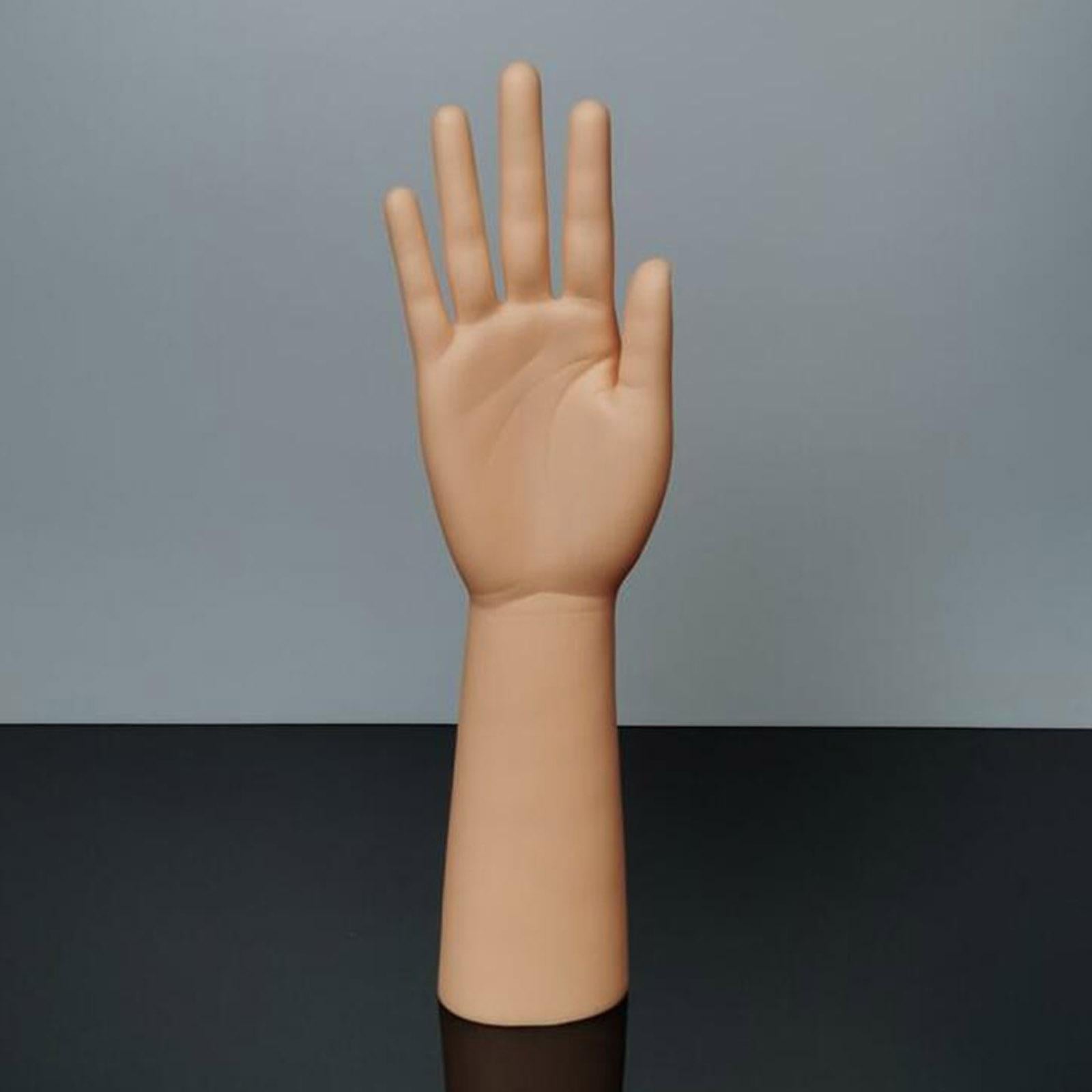 Durable Plastic Mannequin Hands Model for Jewelry Rings Watch Display Right