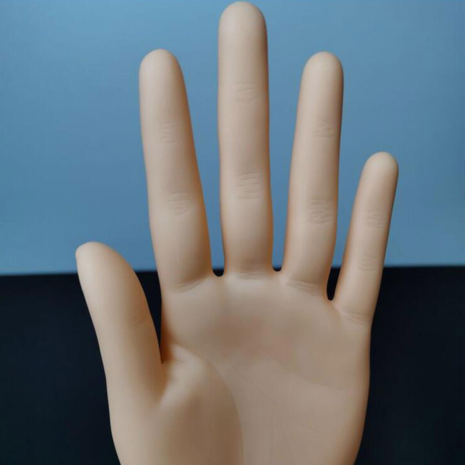 Durable Plastic Mannequin Hands Model for Jewelry Rings Watch Display Right